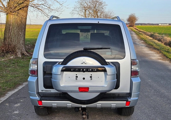 Mitsubishi Pajero cena 44900 przebieg: 289286, rok produkcji 2010 z Maszewo małe 352